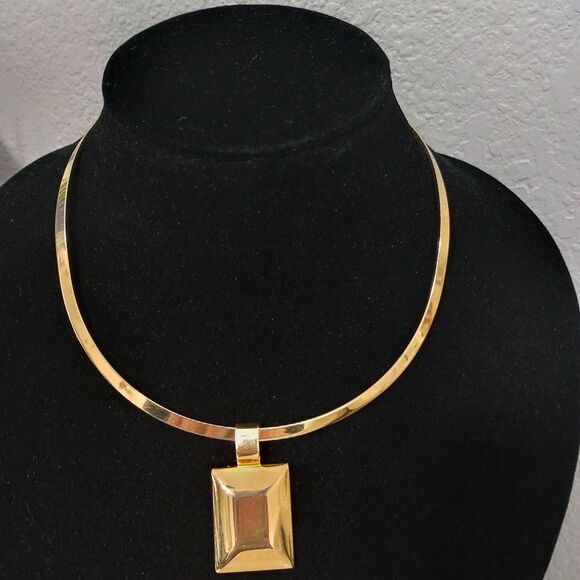 Vintage Premier Designs Elegant Gold Necklace - Picture 1 of 3